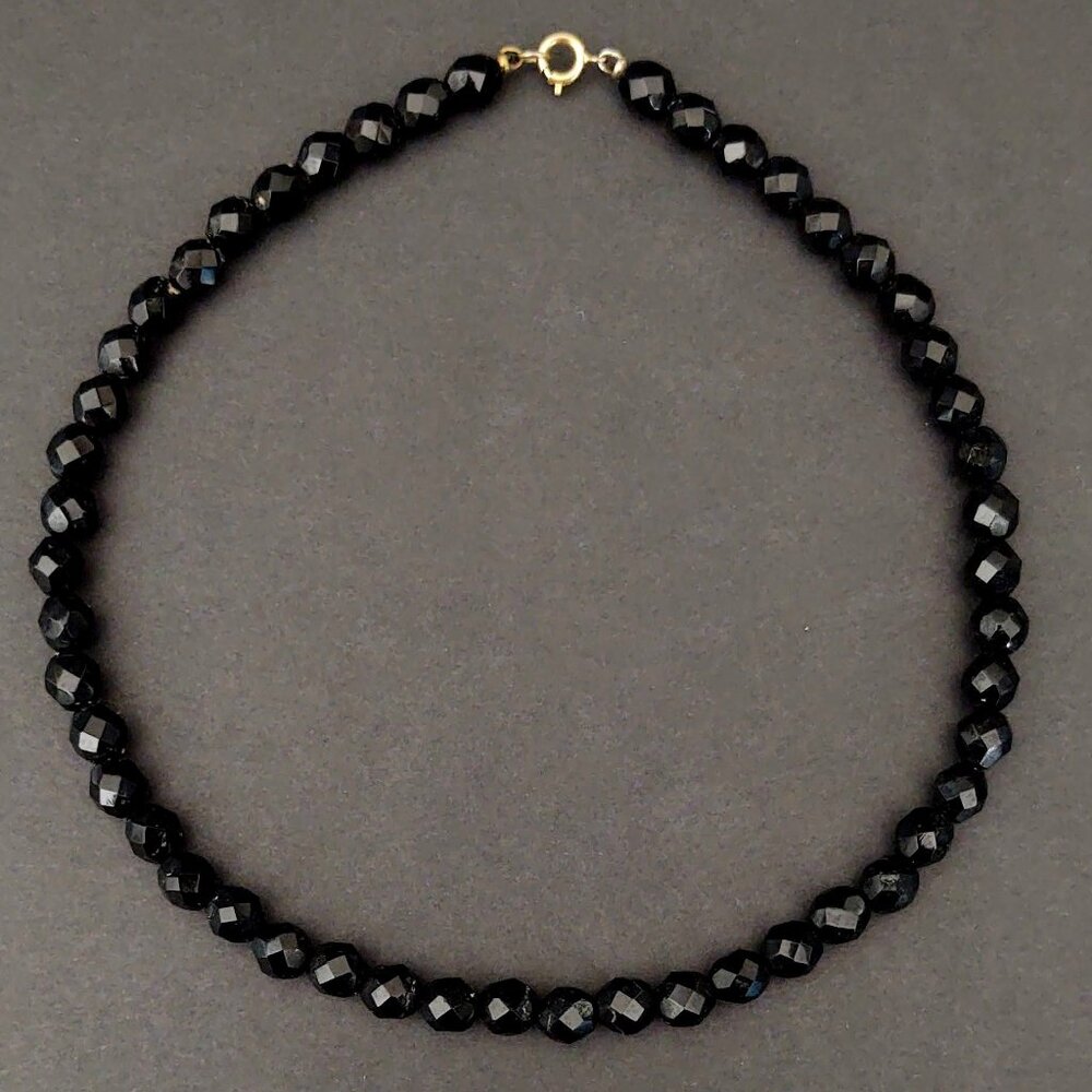 Black glass bead choker necklace - Picture 5 of 11